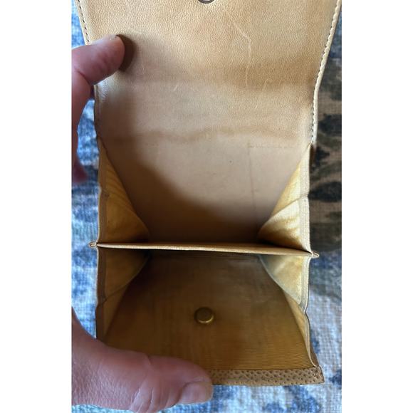 Chanel Beige Caviar CC Logo Trifold Compact Wallet - Picture 9 of 11